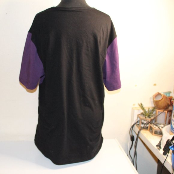 porple and black color block t shirt - Picture 2 of 7